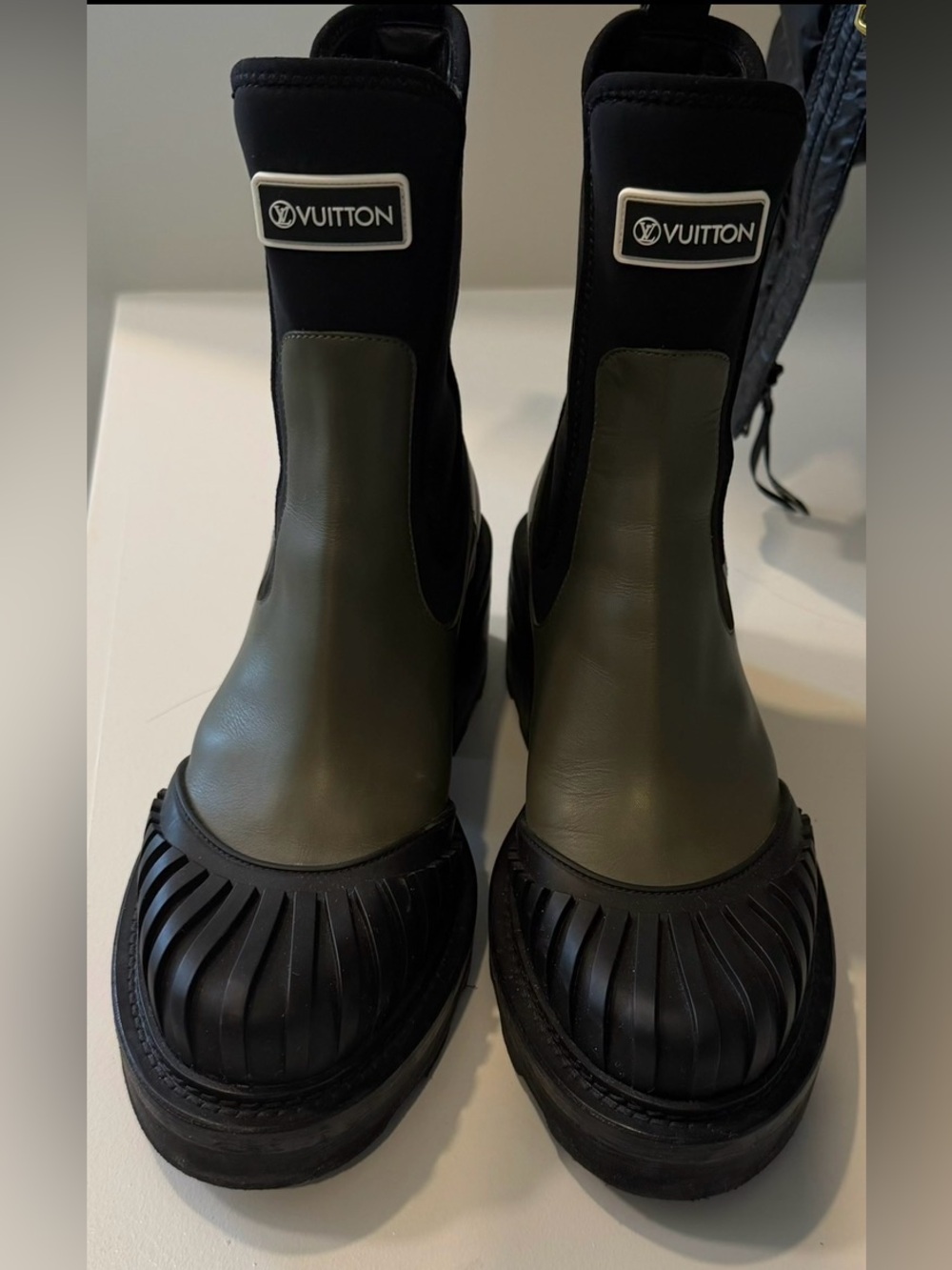 LV BEAUBOURG ANKLE BOOT Size 41